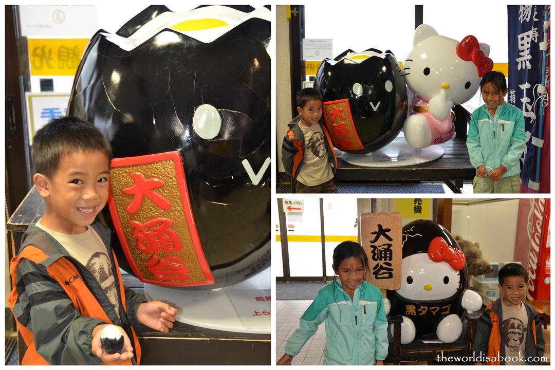 hakone hello kitty black eggs