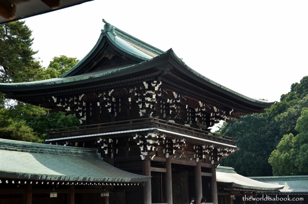 Meiji entrance