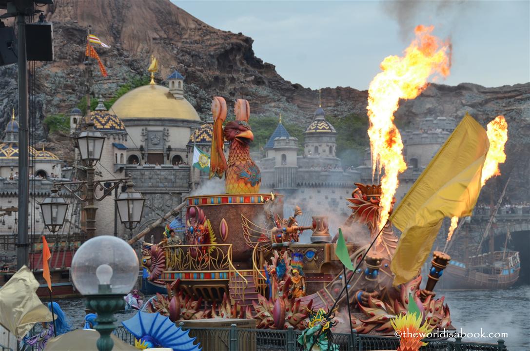 Tokyo DisneySea Legend of Mythica float