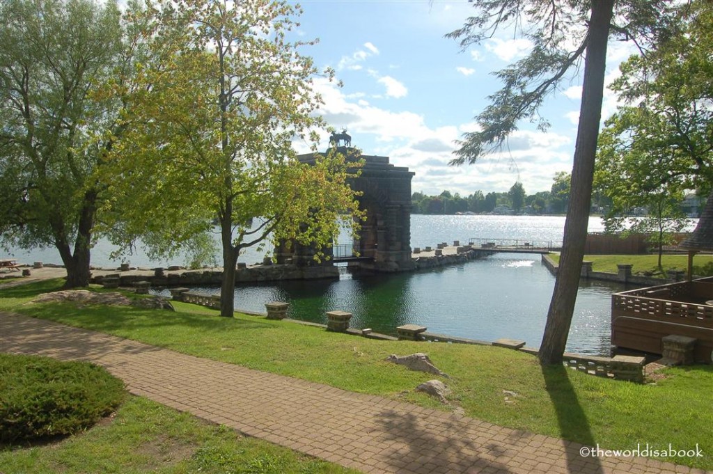 Boldt castle arch