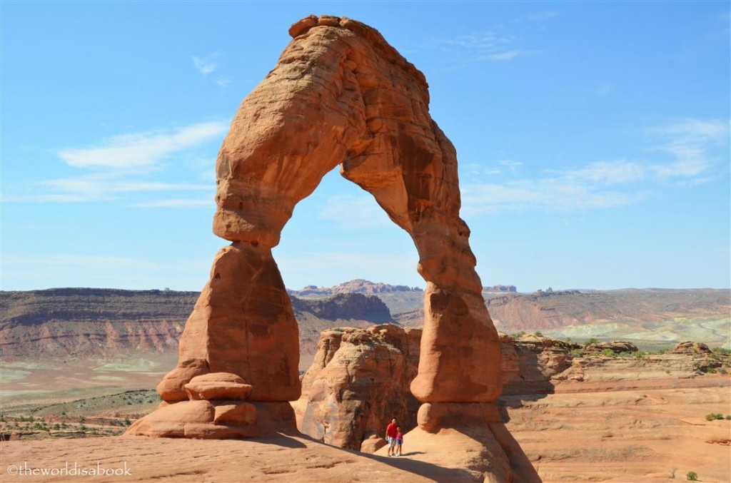 delicate arch pose