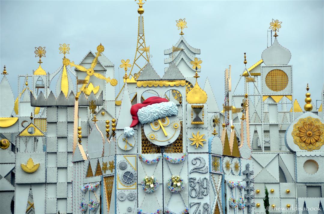 Disneyland Small World Holiday