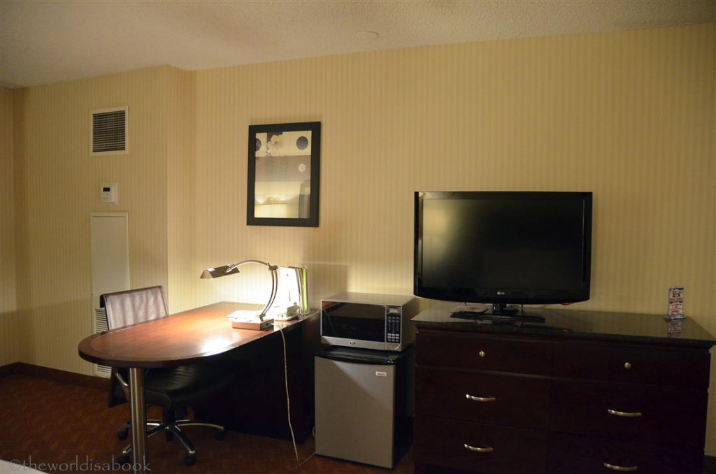 Doubletree Colorado Springs room