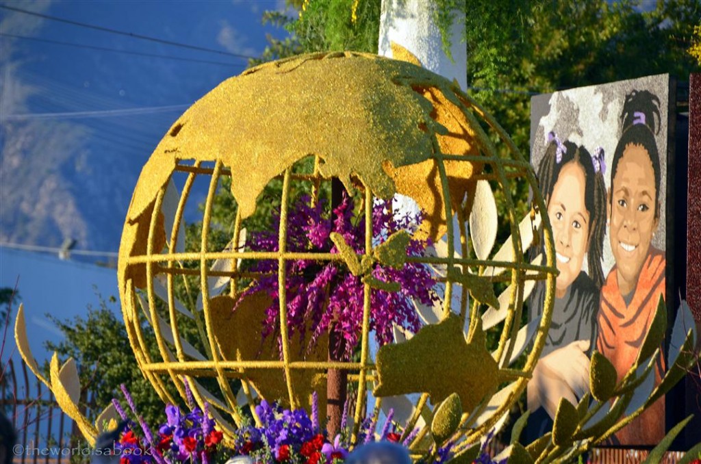 Rose Parade Float 2013 Globe