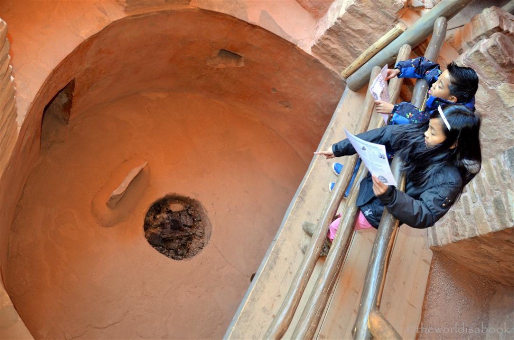 manitou cliff dwellings kiva