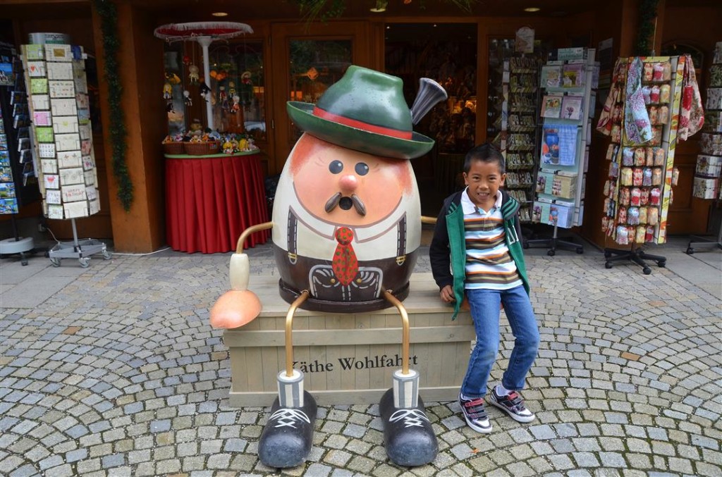 Oberammergau humpty dumpty