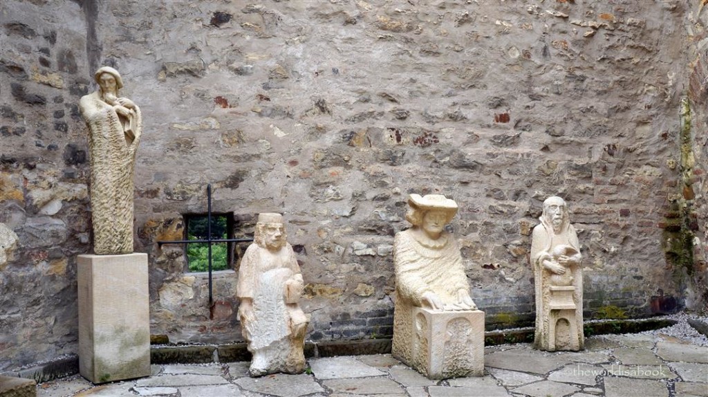 Prague Golden Lane sculptures