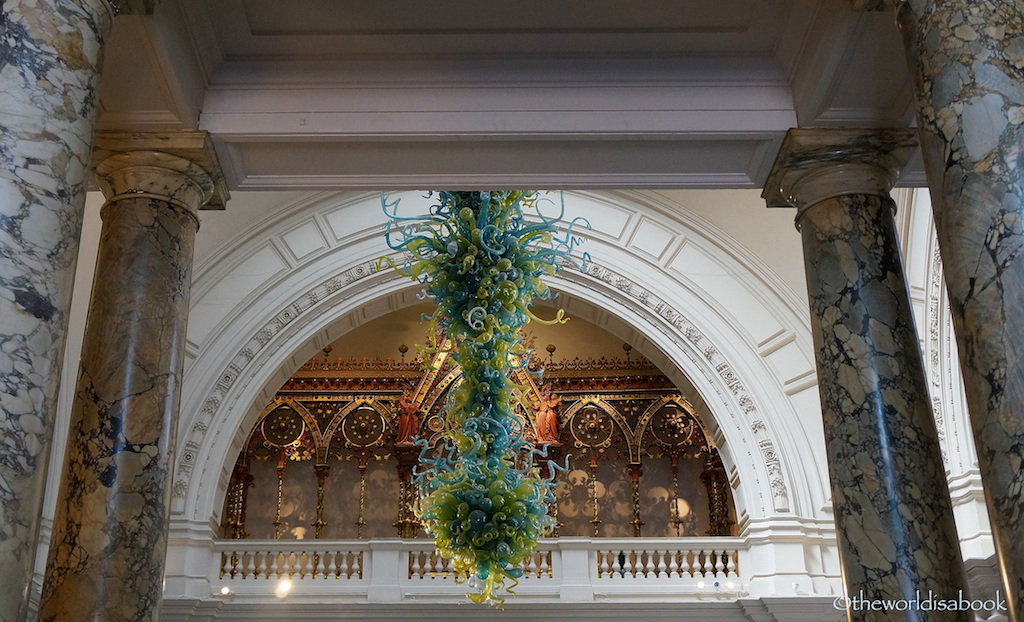 V&A Museum Chihuly