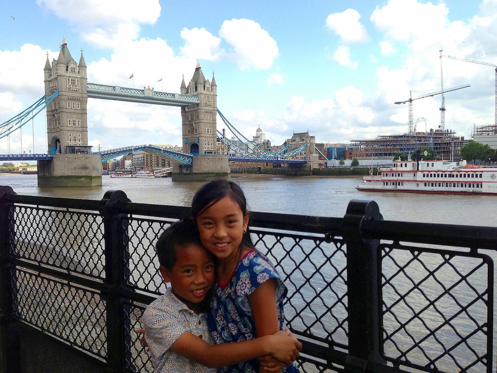 London with kids tower bridge