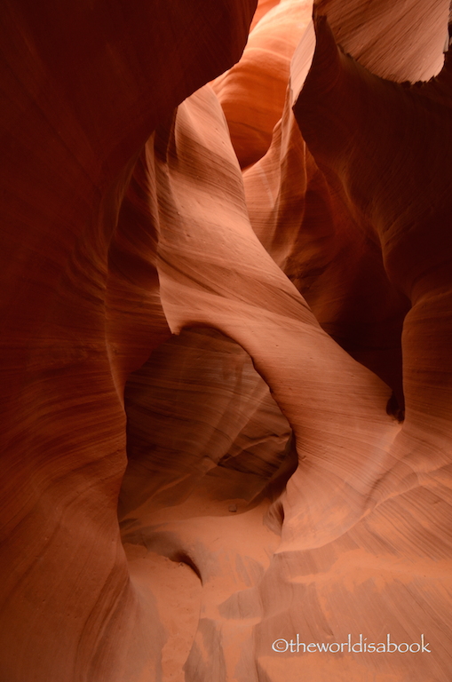 Lower Antelope Canyon arch