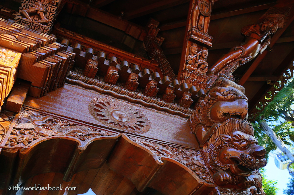 South Bank Nepalese Pagoda details