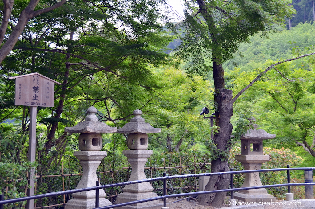 Kiyomizudera temple path