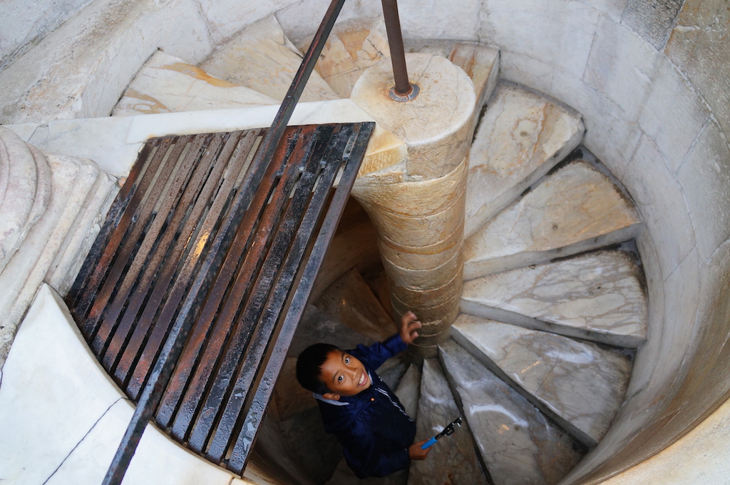 Pisa Leaning tower stairs