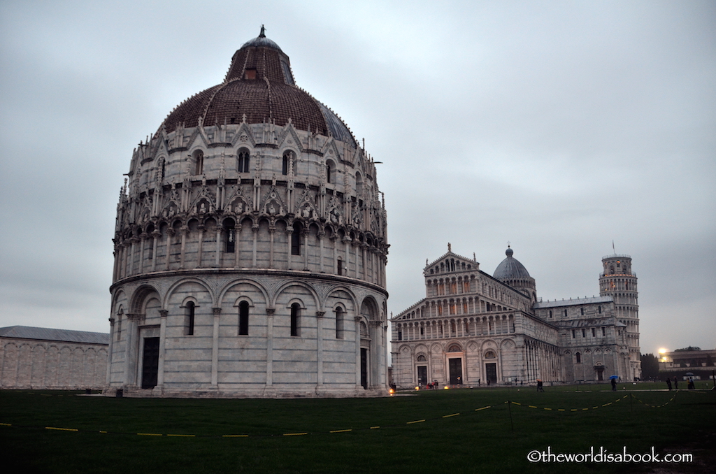 Pisa Miracle Square dusk