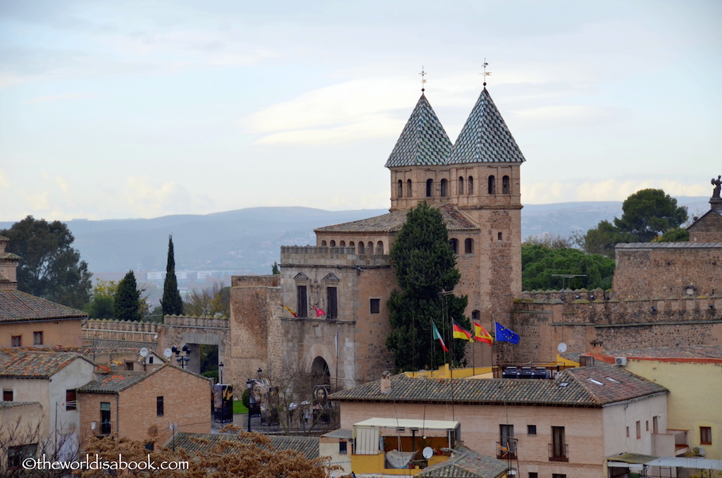 Toledo Bisagra Nueva Gate