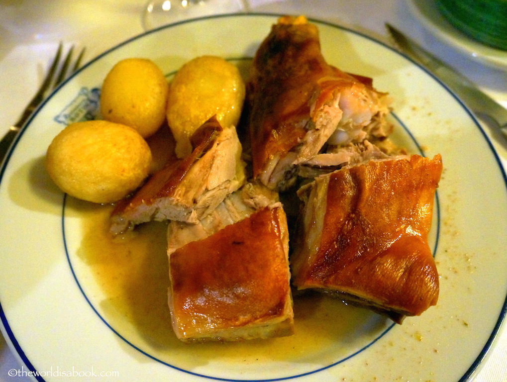 Botin suckling pig