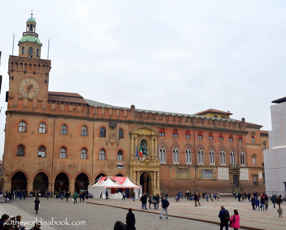 Palazzo d'Accursio Bologna