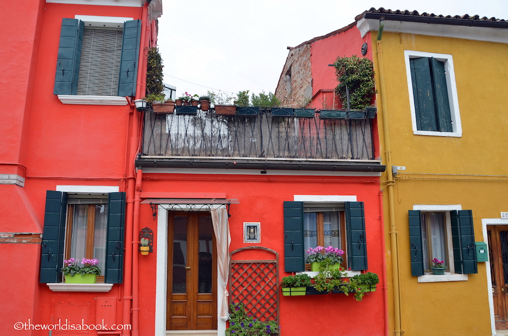 Burano colored houses