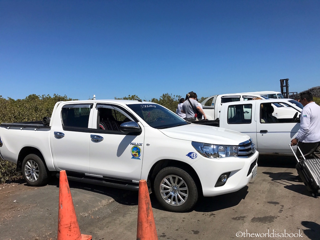 Galapagos Puerto Ayora taxis