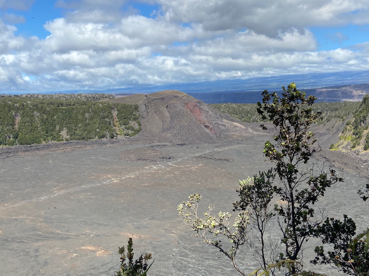 Kilauea Iki Trail Hawaii