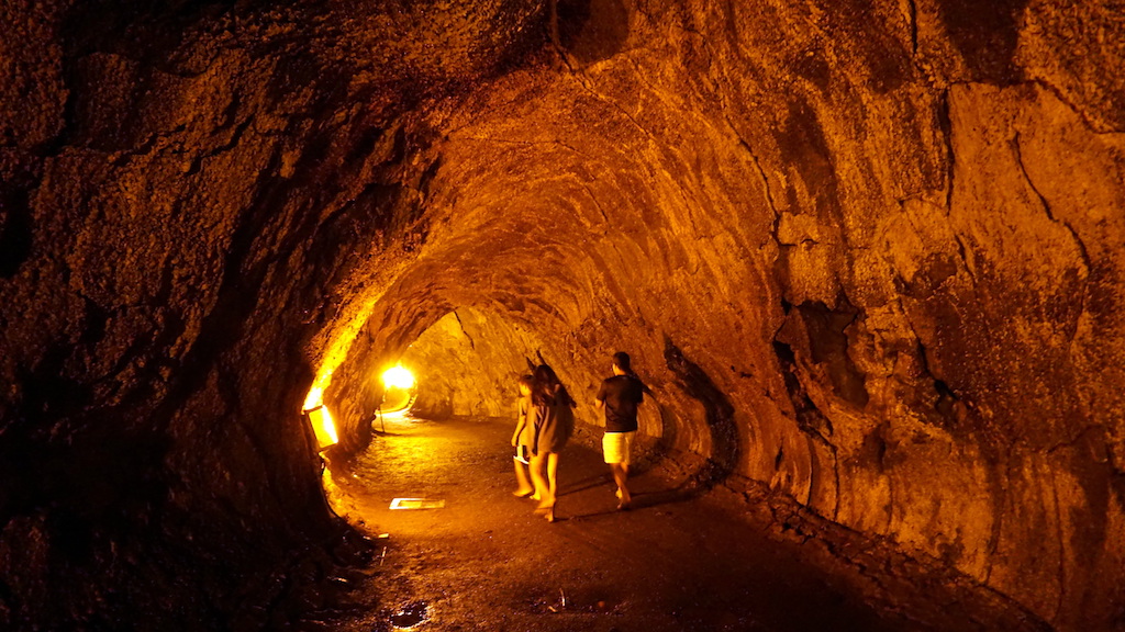 Thurston Lava tube Volcanoes National Park