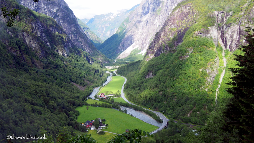 Norway in a Nutshell Stalheimskleiva road