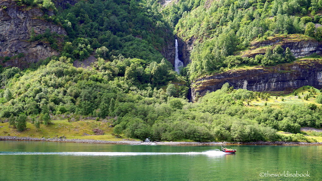 Norway In a Nutshell Fjord safari Flam