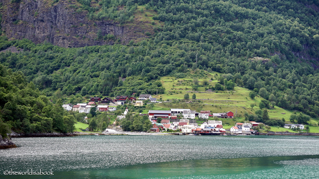 Norway In a Nutshell Undredal