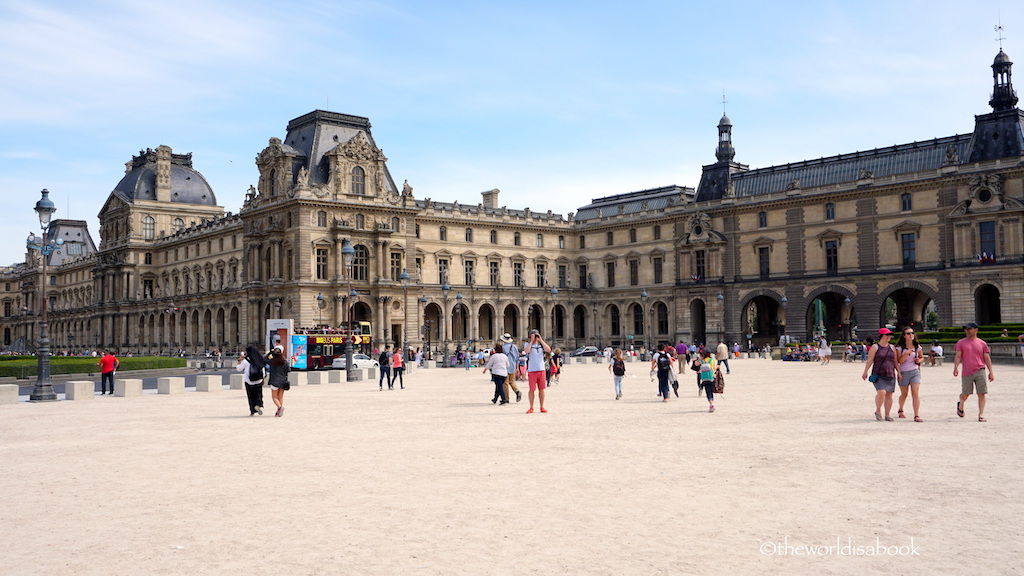 Louvre Paris