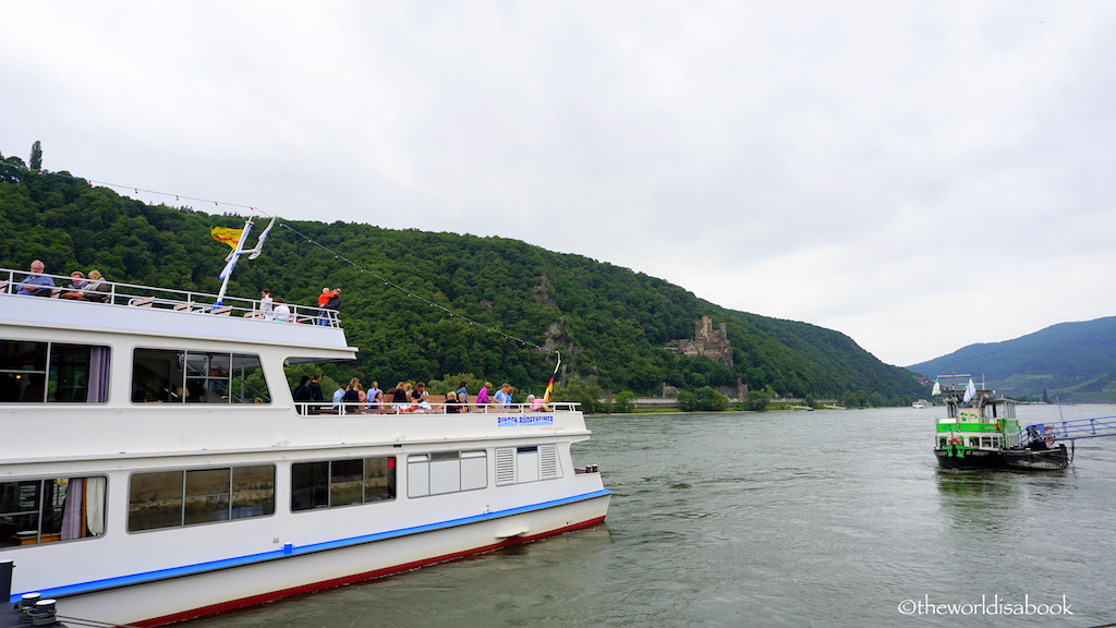 Rhine river cruise Germany Assmanshausen