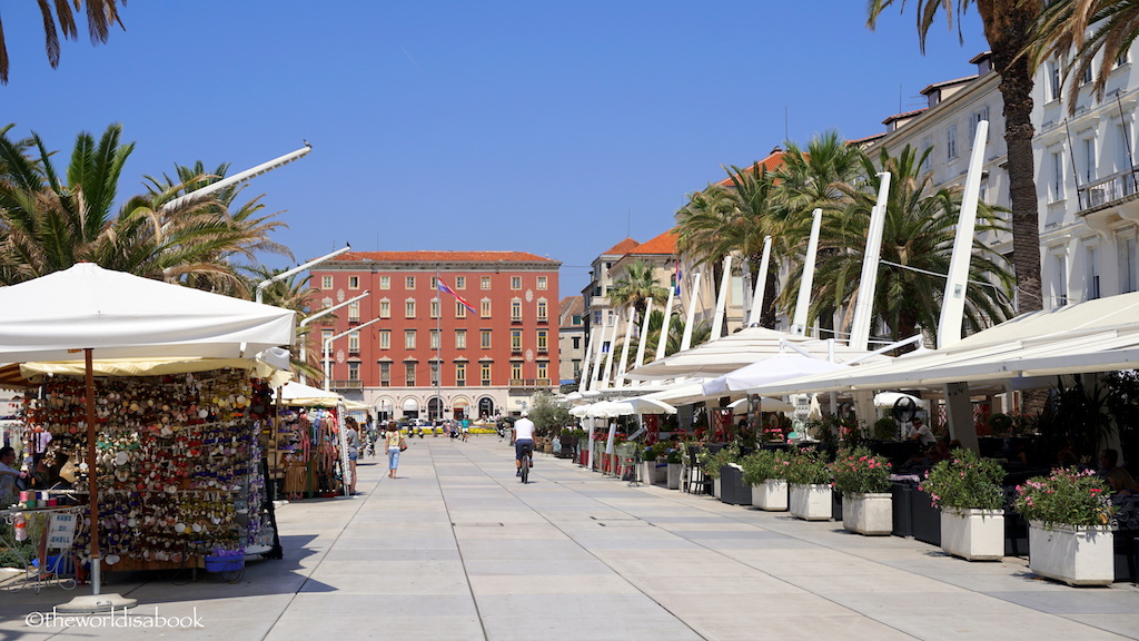 Split Riva boardwalk