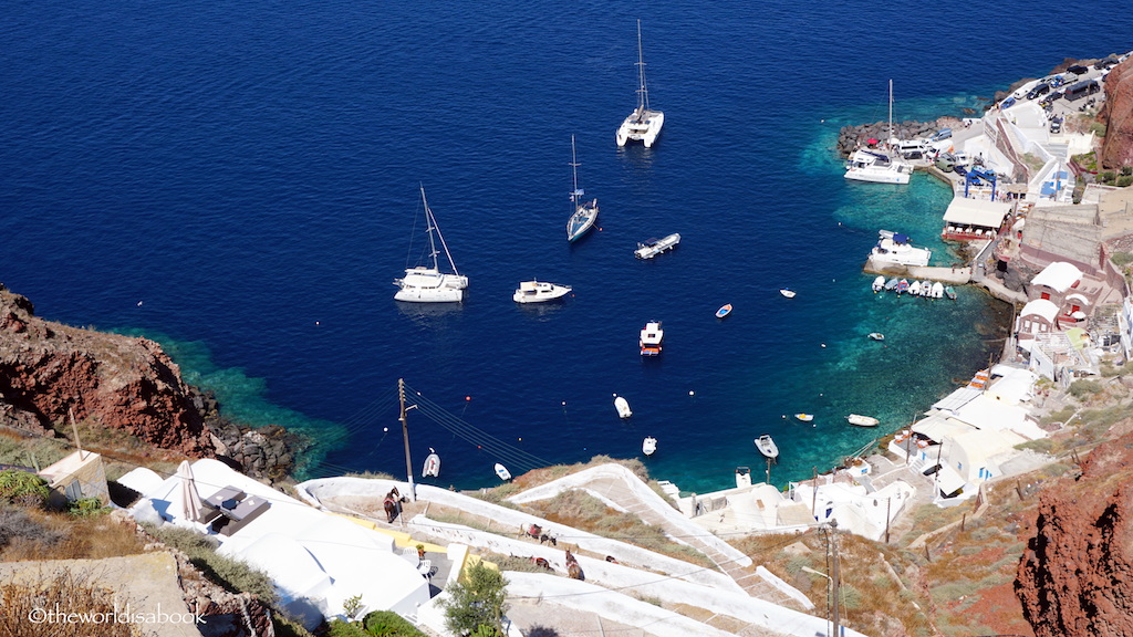 Santorini Ammoudi port 