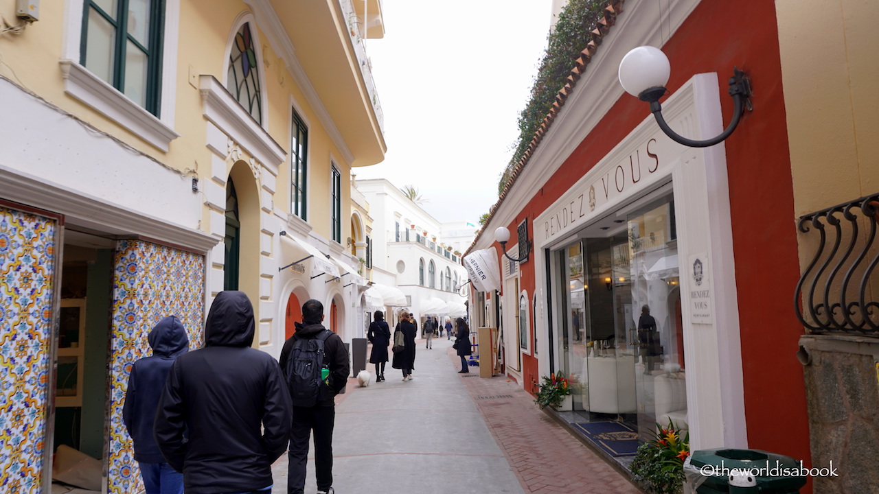 Capri shopping street