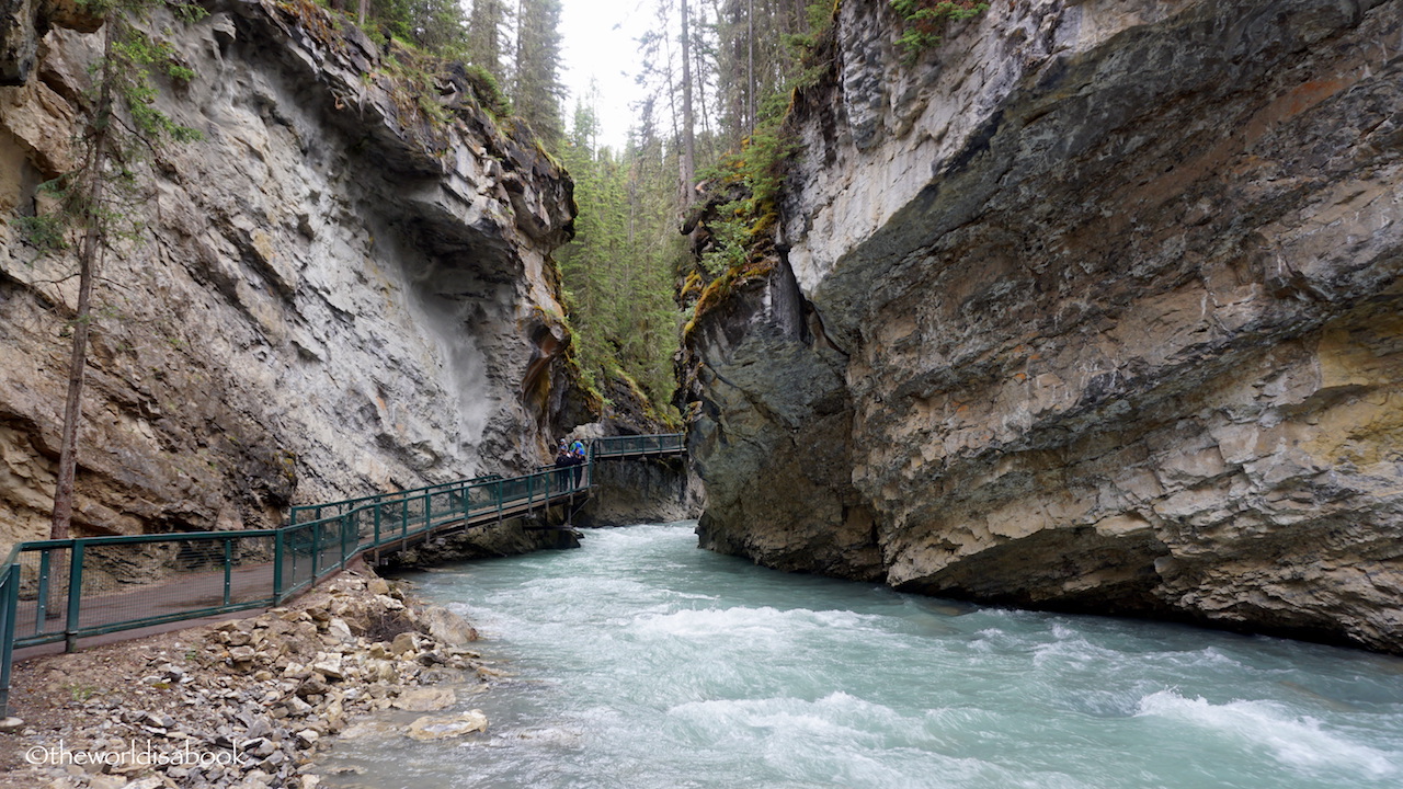 Johnston Canyon trail Banff