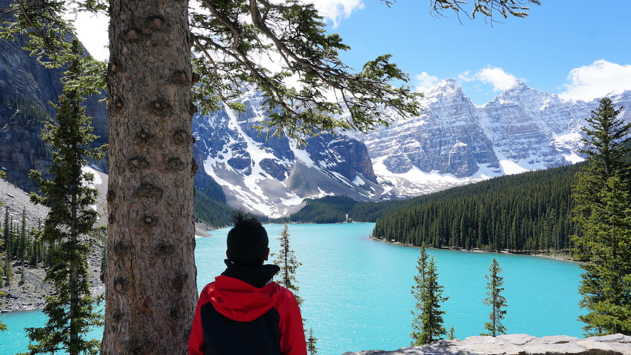 Moraine Lake with Kids