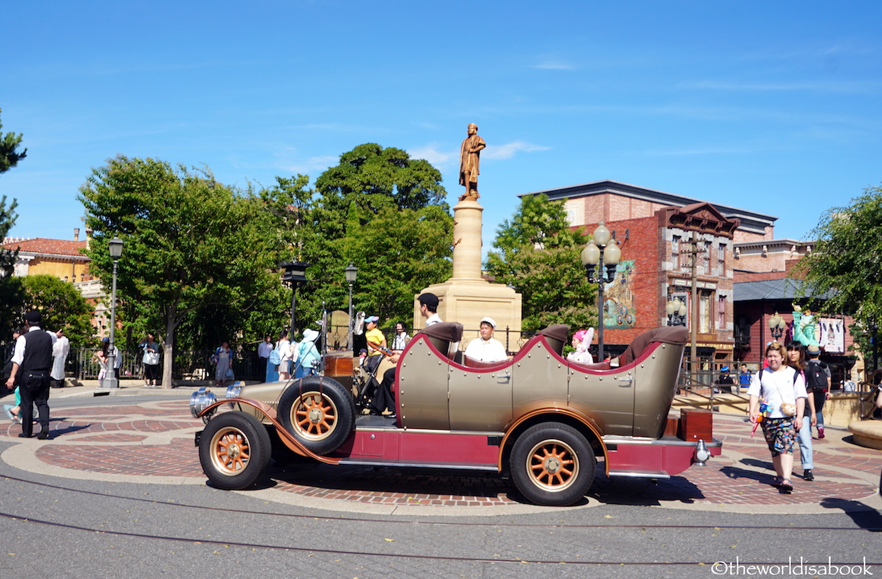 Tokyo DisneySea Big City Vehicle