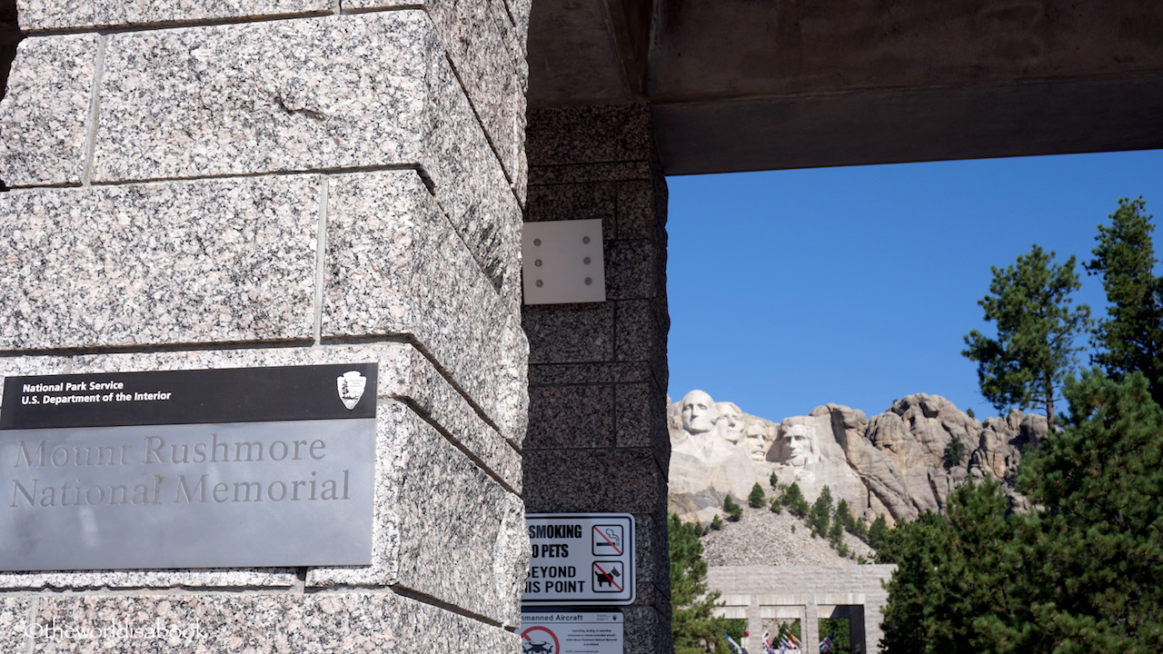 Mount Rushmore National memorial with kids