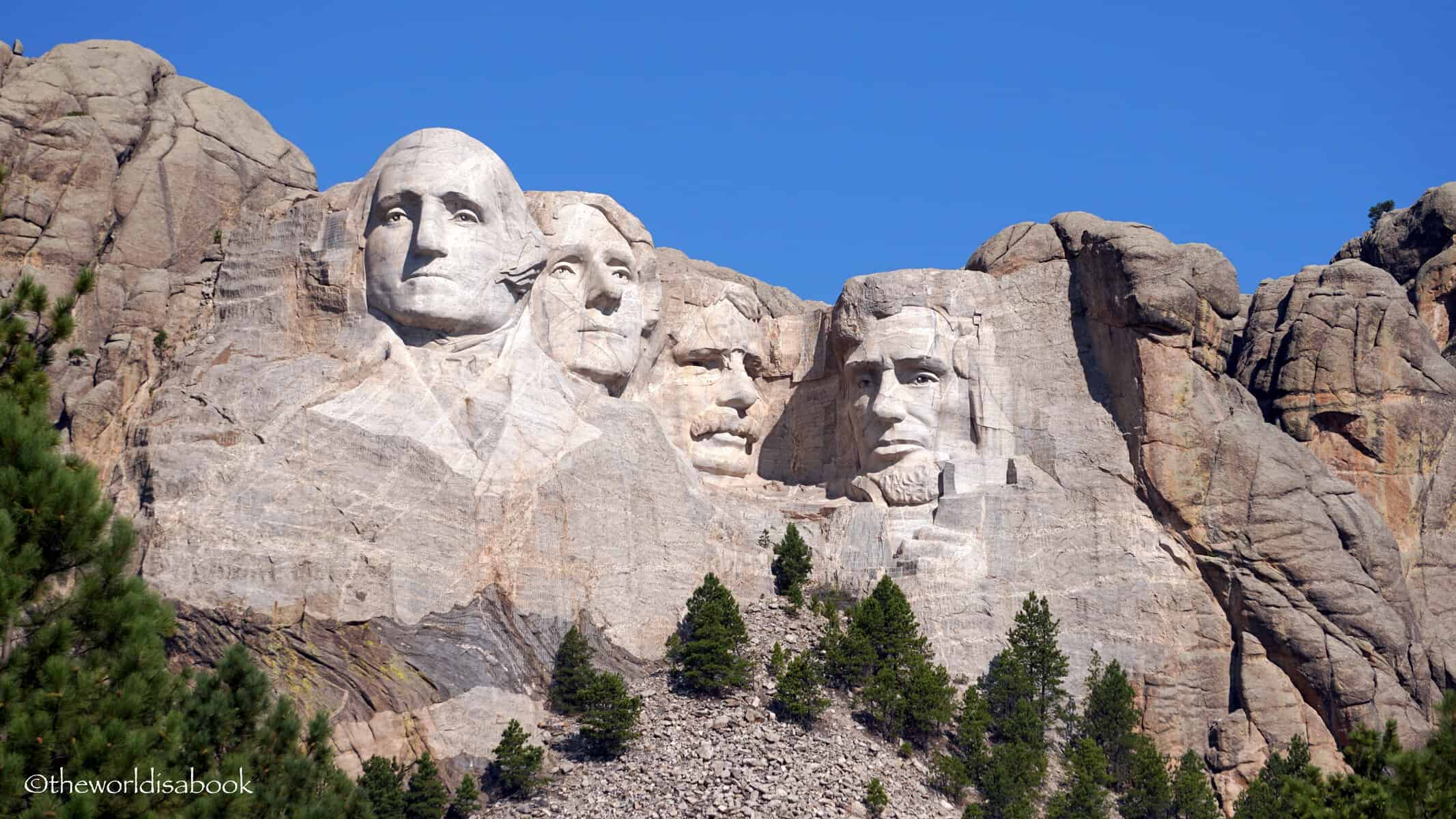 Mount Rushmore with kids