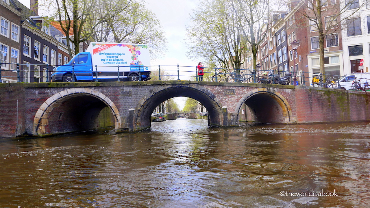 Amsterdam canal cruise bridges