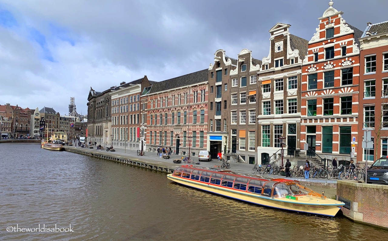 Amsterdam canal houses