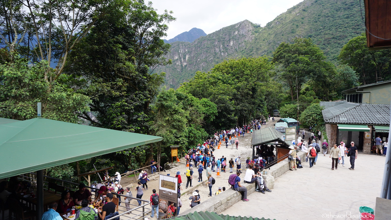 Machu Picchu bus to Aguas Calientes
