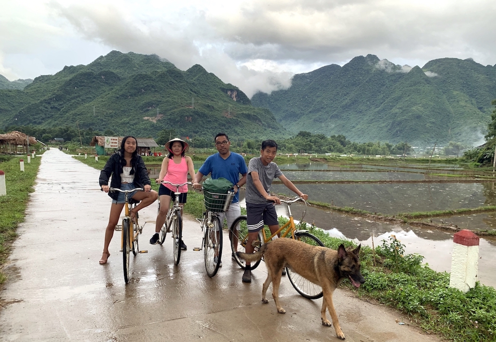 Mai Chau with kids