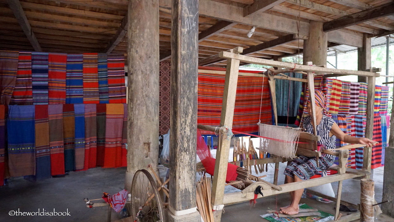 Mai Chau Thai scarves