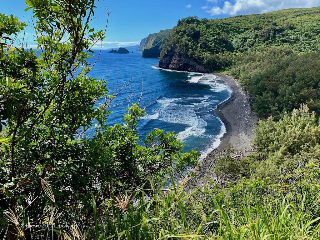 Pololu Valley Trail