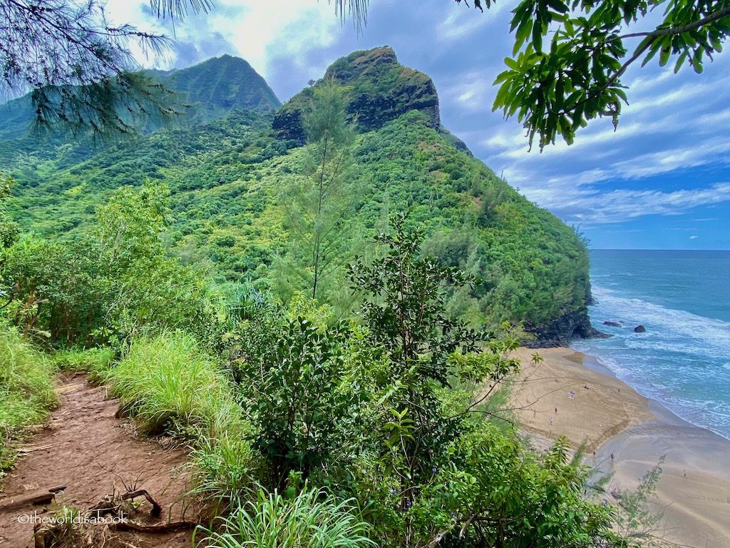 Hanakapiai Beach Kalalau Trail