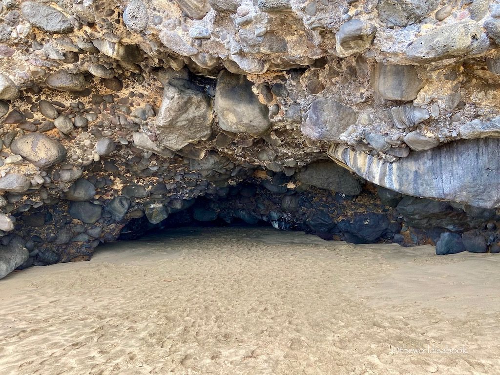 Hanakapiai Beach sea cave