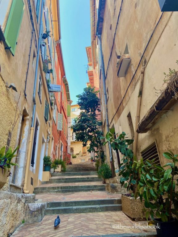 Villefranche-sur-Mer alley