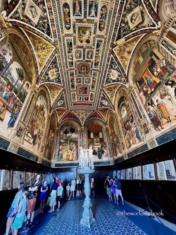 Siena Piccolomini Library